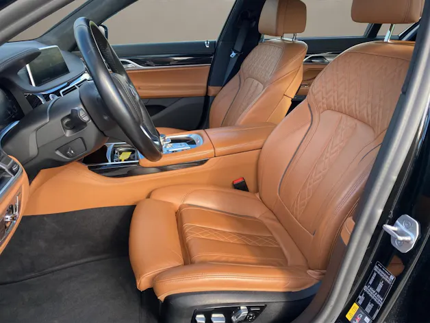 BMW 745Le xDrive Steptronic