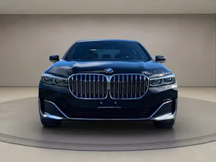 BMW 745Le xDrive Steptronic