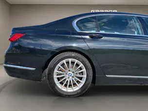 BMW 745Le xDrive Steptronic