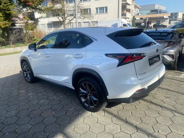 Lexus NX 300h F-Sport E-Four Automatic