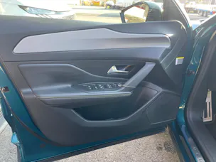 Peugeot 408 1.6 PHEV 225 GT
