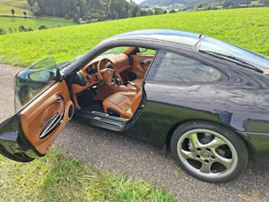 Porsche 911 Carrera 4 Millenium
