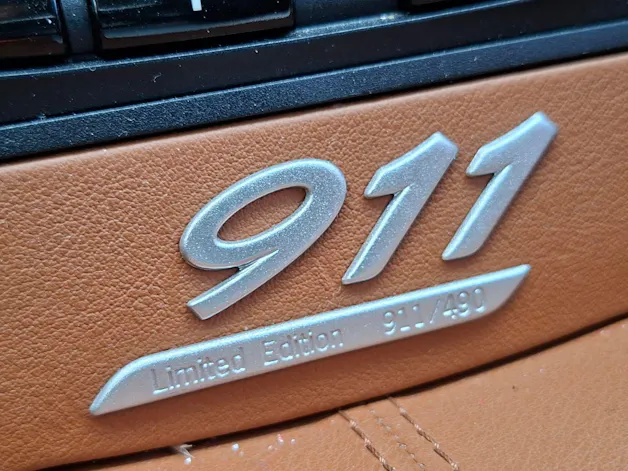 Porsche 911 Carrera 4 Millenium