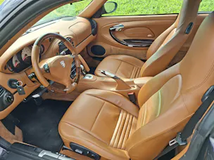 Porsche 911 Carrera 4 Millenium