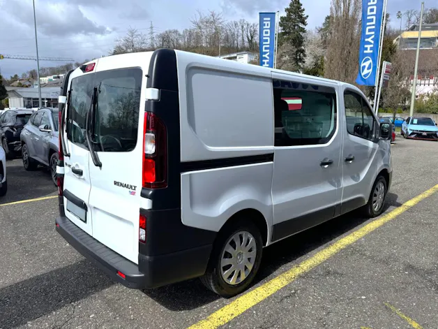 Renault Trafic Ene dCi120 2.0 Bus L1H1