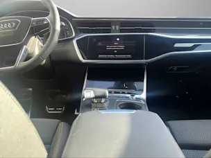 Audi A6 Avant 40 TDI S line quattro S-tronic