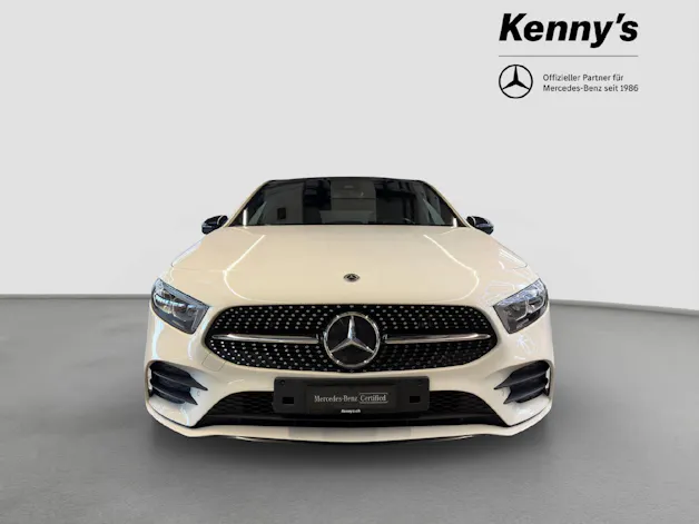 Mercedes-Benz A 250 e AMG Line