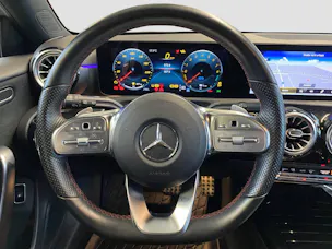 Mercedes-Benz A 250 e AMG Line