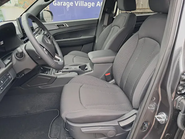 KGM -SsangYong Musso 2.2 Platinum 4WD Aut. inkl. AHK