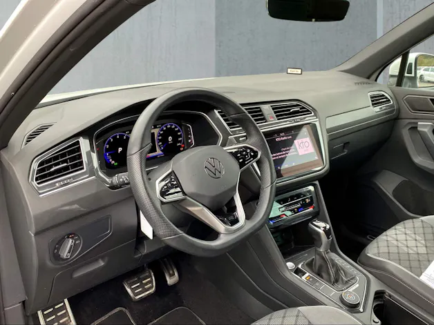 VW Tiguan 2.0TSI R-Line 4Motion DSG