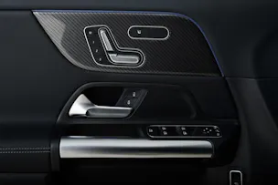 Mercedes-Benz GLA 250 4Matic 8G-DCT Swiss Star