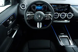 Mercedes-Benz GLA 250 4Matic 8G-DCT Swiss Star