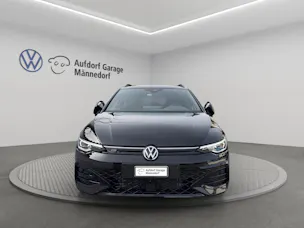 VW Golf Variant 1.5 eTSI mHEV R-Line