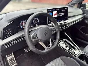 VW Golf Variant 1.5 eTSI mHEV R-Line