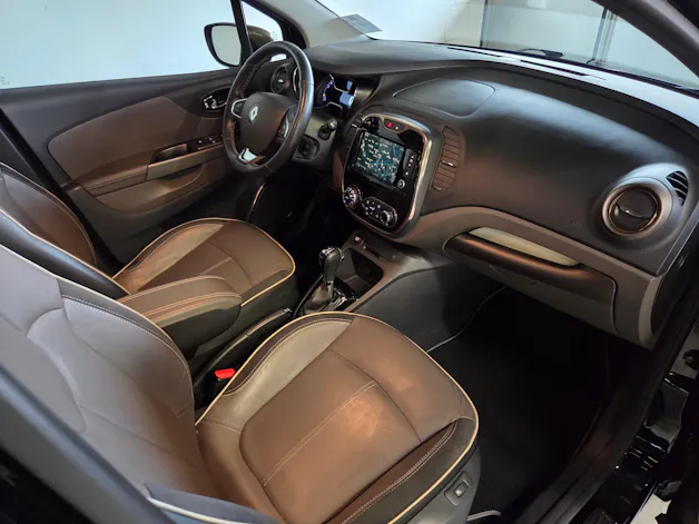 Renault Captur 1.2 TCe Iconic EDC S/S