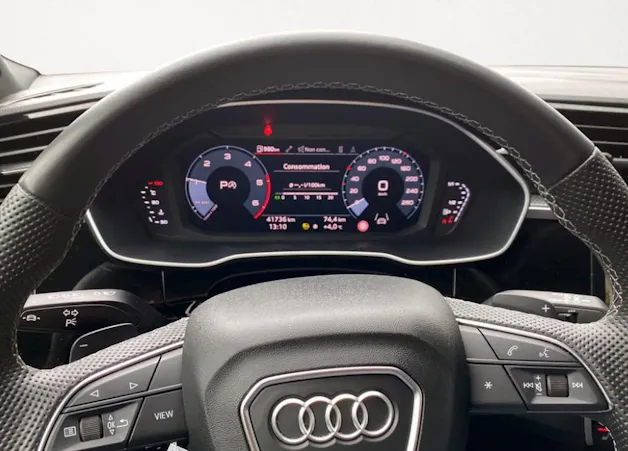 Audi Q3 40 TDI S line quattro S-tronic