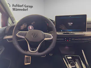 VW Golf 2.0 TSI R-Line DSG 4 Motion