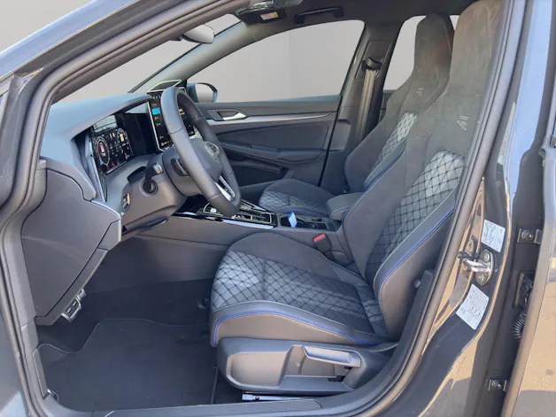 VW Golf 2.0 TSI R-Line DSG 4 Motion