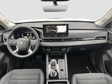 MITSUBISHI OUTLANDER 13
