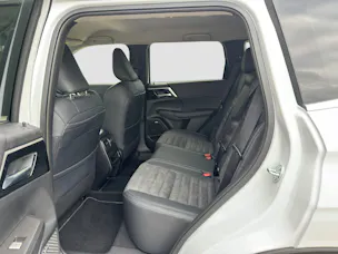 Mitsubishi Outlander 2.4 PHEV Intense 4WD Automatic