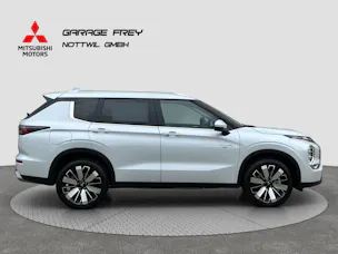 Mitsubishi Outlander 2.4 PHEV Intense 4WD Automatic