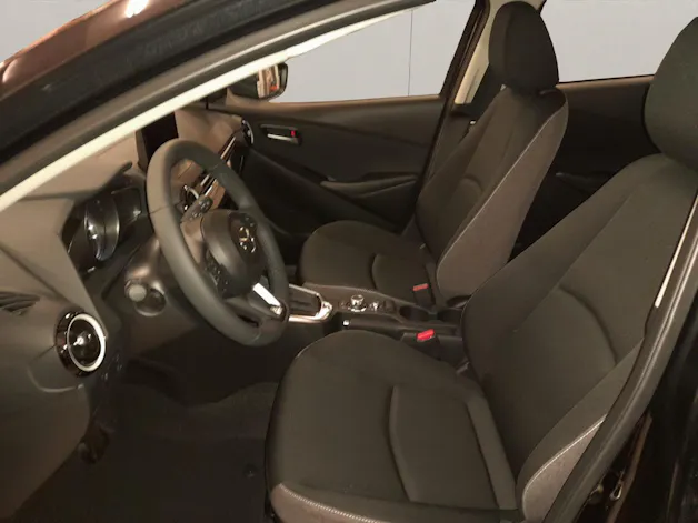 Mazda 2 1.5 90 Centre-Line