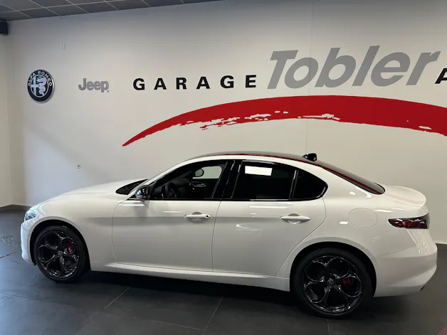 Alfa Romeo Giulia 2.0 Tributo Italiano Q4 AT8