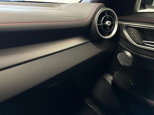 Alfa Romeo Giulia 2.0 Tributo Italiano Q4 AT8