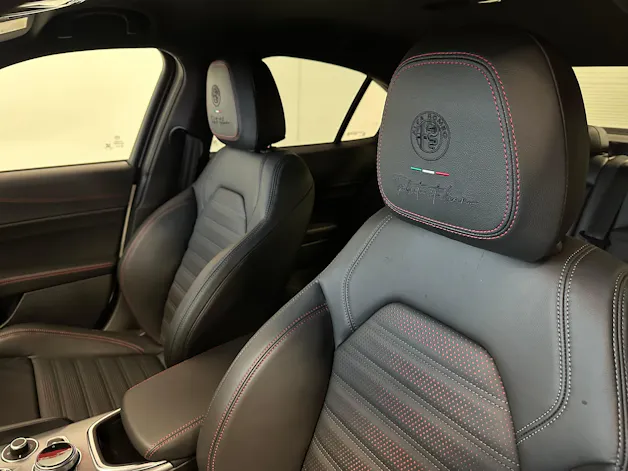 Alfa Romeo Giulia 2.0 Tributo Italiano Q4 AT8