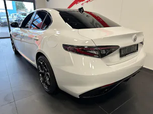 Alfa Romeo Giulia 2.0 Tributo Italiano Q4 AT8