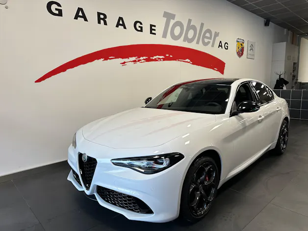 Alfa Romeo Giulia 2.0 Tributo Italiano Q4 AT8