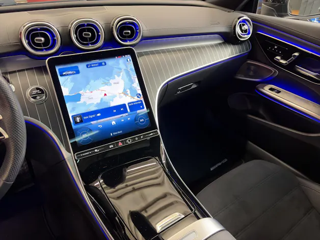 Mercedes-Benz CLE 450 4M - AMG - Coupé / DISTRONIC / 360 Grad Kamera / Panorama-Dach