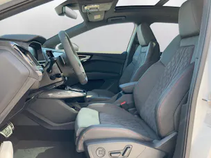 Audi Q4 e-tron 45 Edition Swiss Ski quattro
