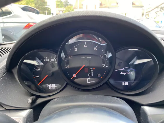 Porsche 718 Cayman 2.0 PDK *** INKL. PORSCHE APPROVED BIS 22.06.2027 ***