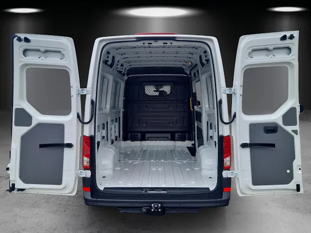 VW Crafter 35 2.0 TDI L3 HD A