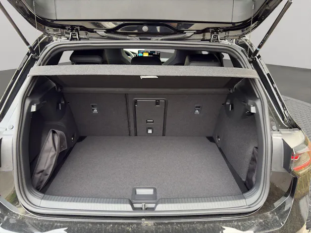 VW Golf 1.5 e TSI mHEV R-Line DSG