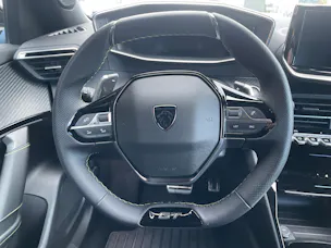 Peugeot 2008 1.2 PureTech GT
