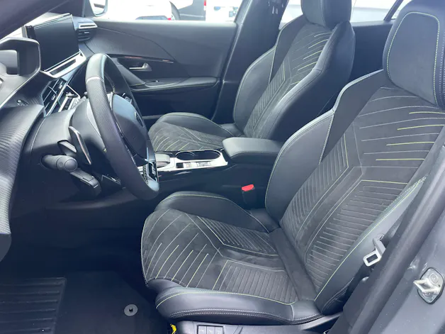 Peugeot 2008 1.2 PureTech GT