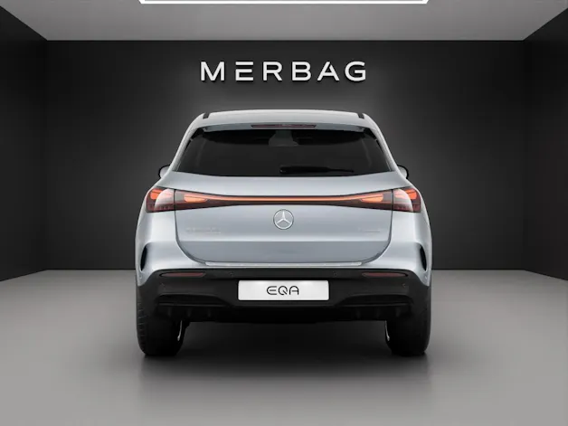 Mercedes-Benz EQA 350 66,5 kWh 4Matic Swiss Star