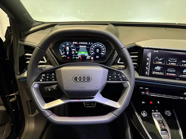 Audi Q4 e-tron 45 Edition Swiss Ski quattro
