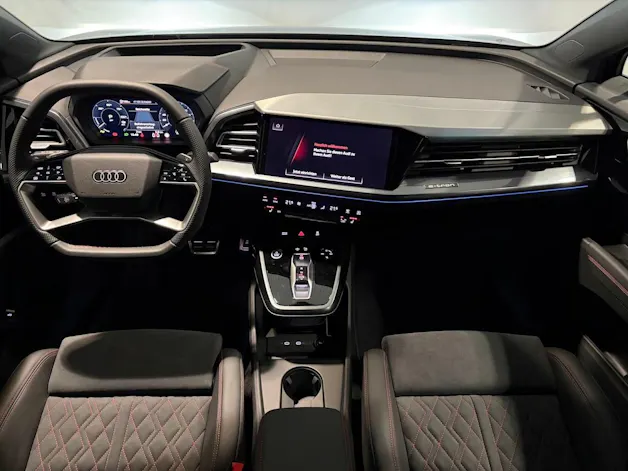 Audi Q4 e-tron 45 Edition Swiss Ski quattro
