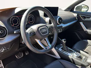 Audi Q2 35 TFSI S line S-tronic