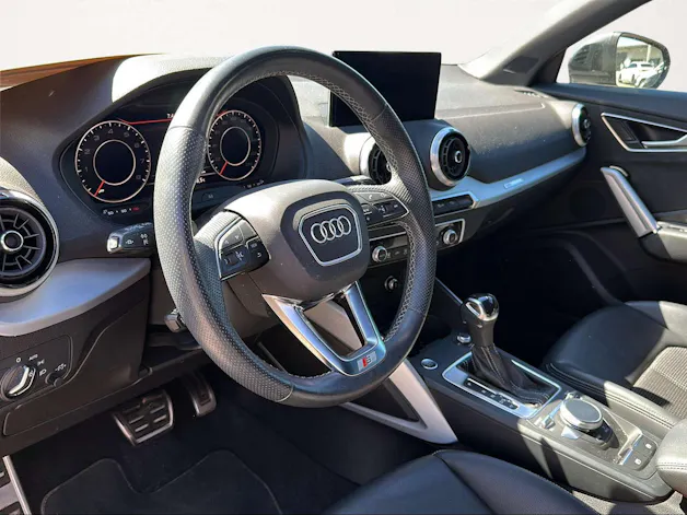 Audi Q2 35 TFSI S line S-tronic