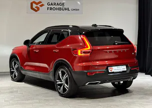 Volvo XC40 D4 AWD R-Design Geartronic | AHK 2100Kg |