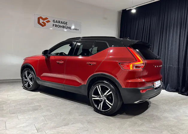 Volvo XC40 D4 AWD R-Design Geartronic | AHK 2100Kg |