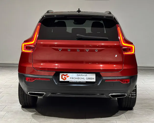 Volvo XC40 D4 AWD R-Design Geartronic | AHK 2100Kg |