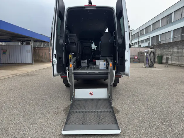 Mercedes-Benz eSprinter TPMR PRO KA 3665 Worker