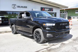 Dodge RAM 1500 CrewCab Laramie Night 3.0 Hurricane