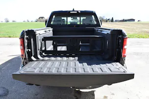 Dodge RAM 1500 CrewCab Laramie Night 3.0 Hurricane