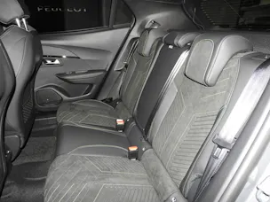 Peugeot 2008 156 e 54 kWh GT